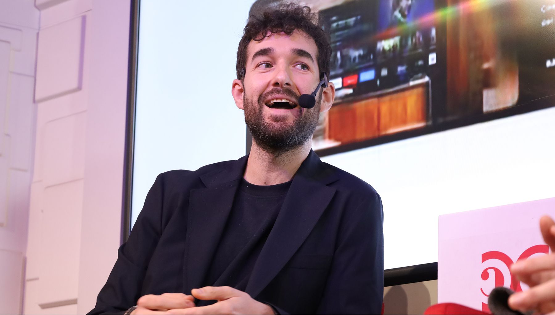 Conversaciones con Embou & Cámara-1.jpg